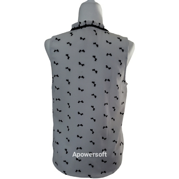 Women's Black and White Sleeveless Blouse - Picture 3 of 8
